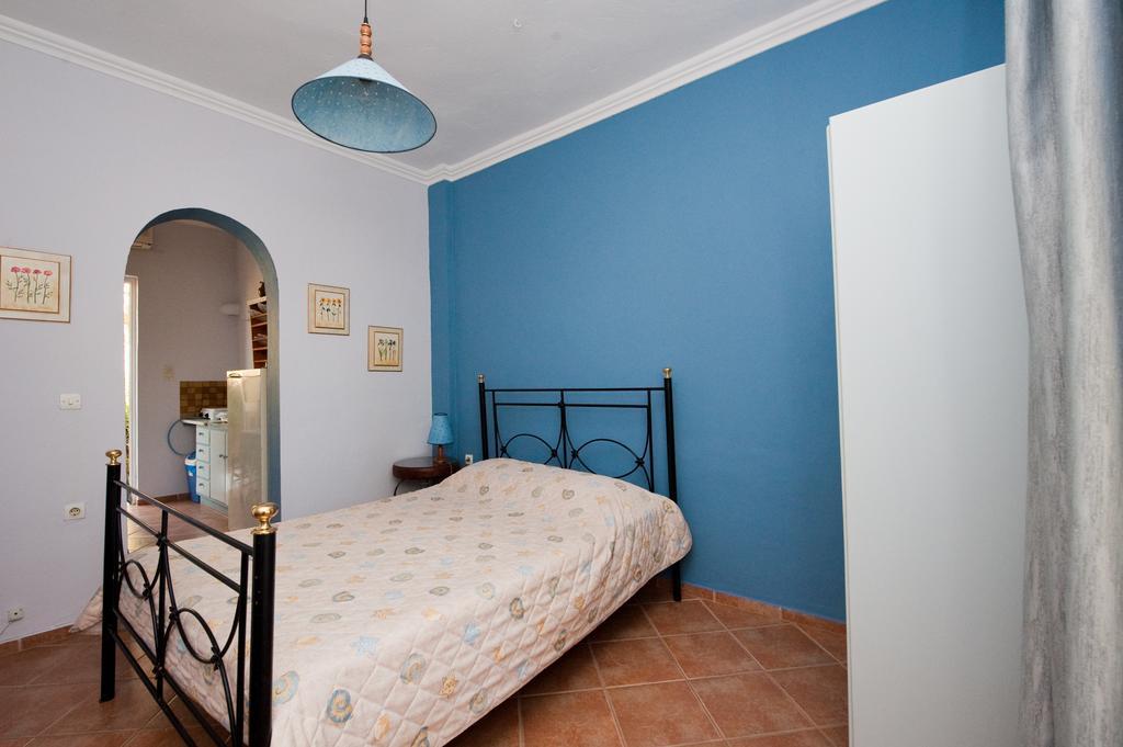 Zorbas Apartments Volissos Room photo