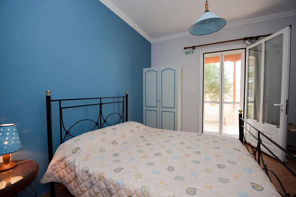 Zorbas Apartments Volissos Room photo